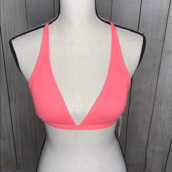 Vince Camuto Women's Milos Solids Racerback - Picture 2 of 7